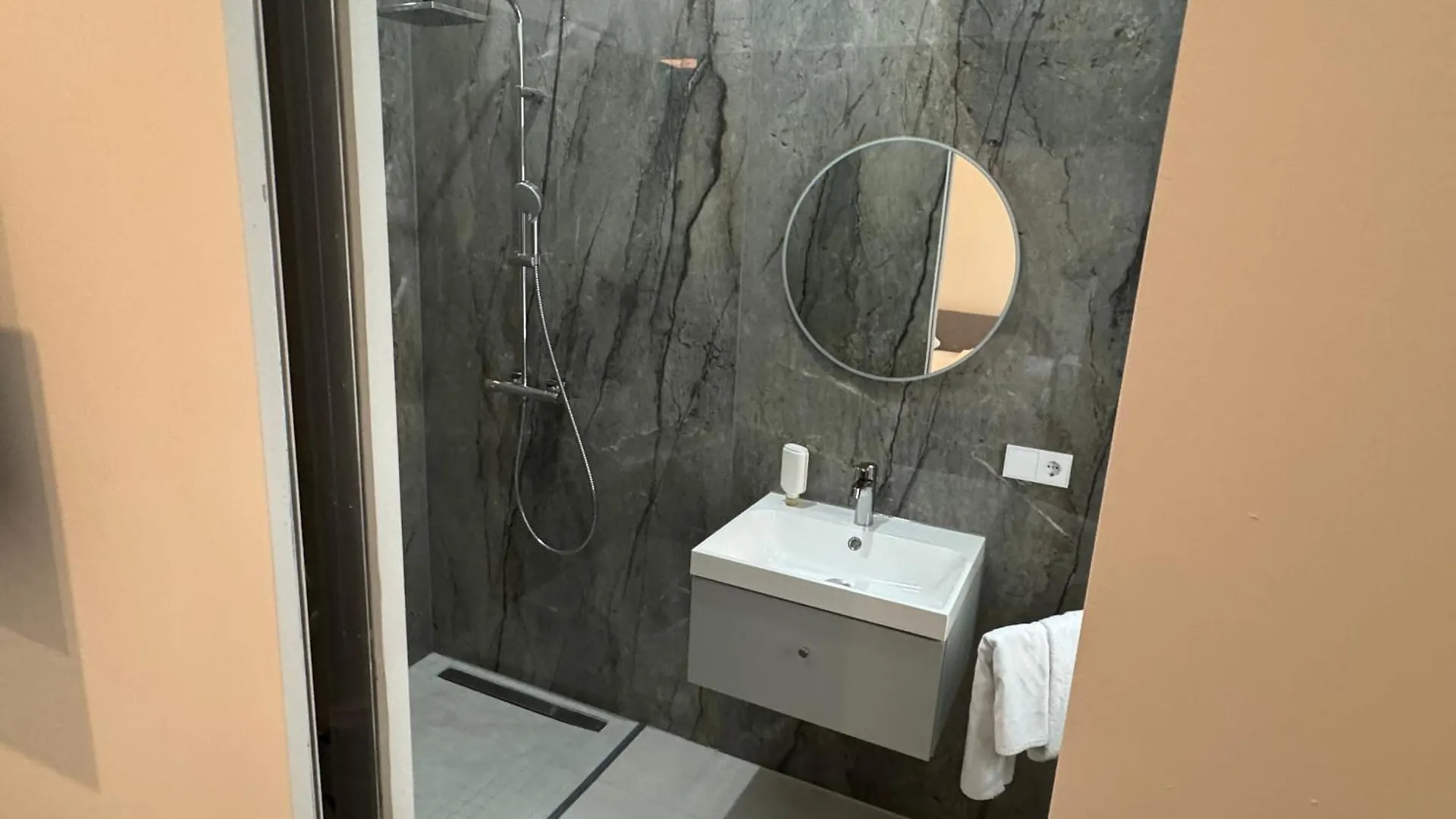 Aparthotel Notorious Design Apartments - Near Kaerntner Strasse Vienna