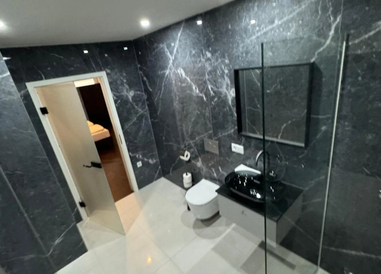 Notorious Design Apartments - Near Kaerntner Strasse Vienna Austria