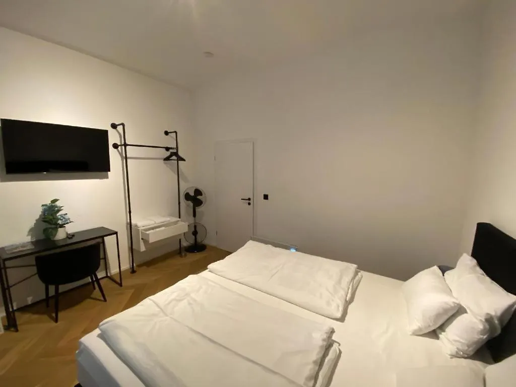 Notorious Design Apartments - Near Kaerntner Strasse Vienna Aparthotel