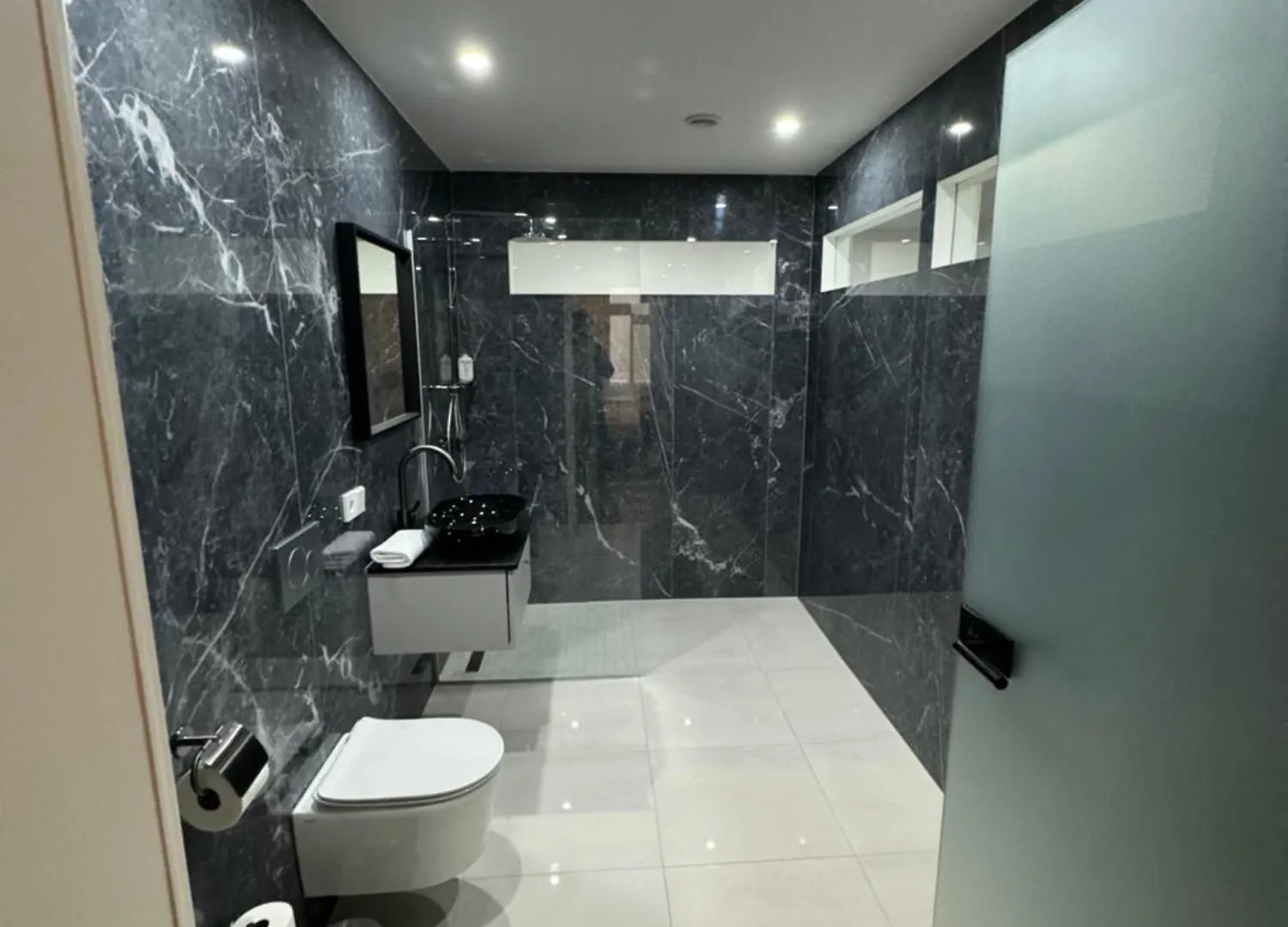 Notorious Design Apartments - Near Kaerntner Strasse 0*, Vienna Austria